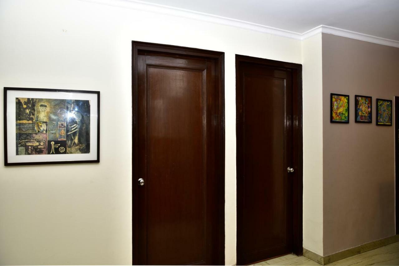 2Bhk Comfortable Furnished Serviced Apartments In Hauz Khas - Woodpecker Apartments 뉴델리 외부 사진